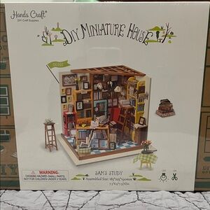 DIY Miniature House - Cozy Study Room